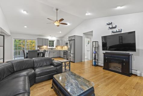 61 Highland Ridge Hollis ME 04042