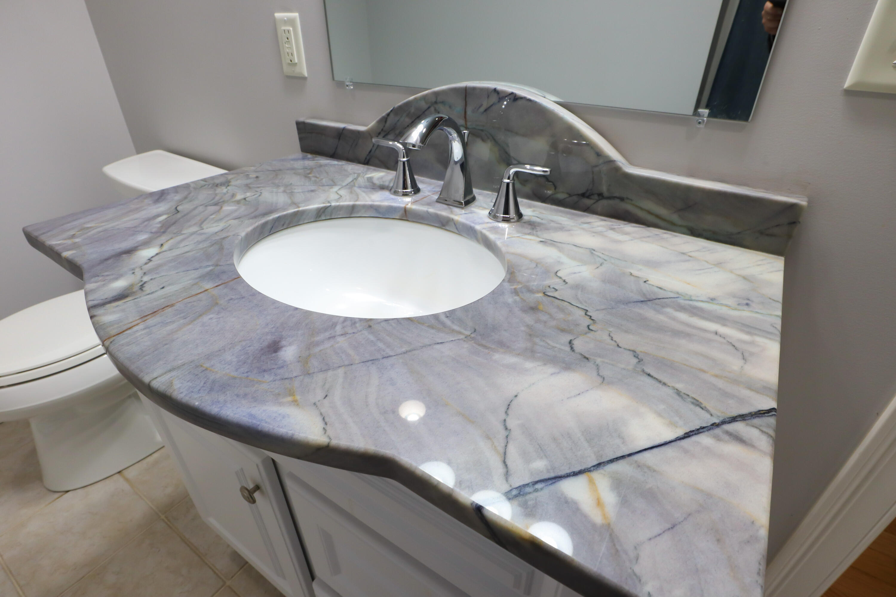 61 Highland Ridge Hollis ME 04042