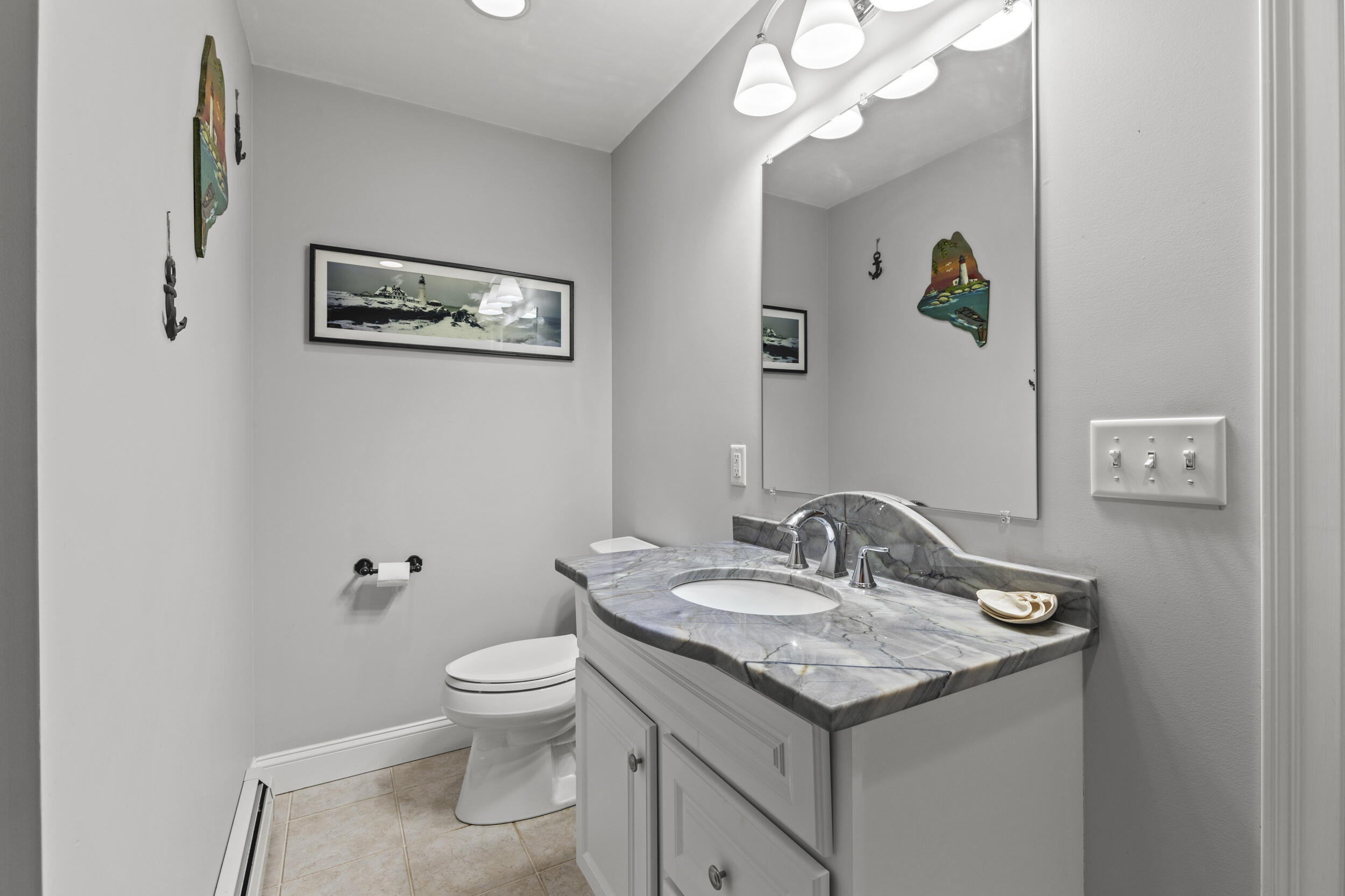 61 Highland Ridge Hollis ME 04042