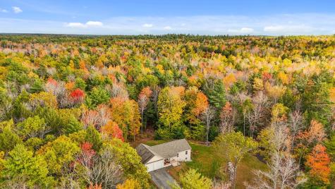 61 Highland Ridge Hollis ME 04042