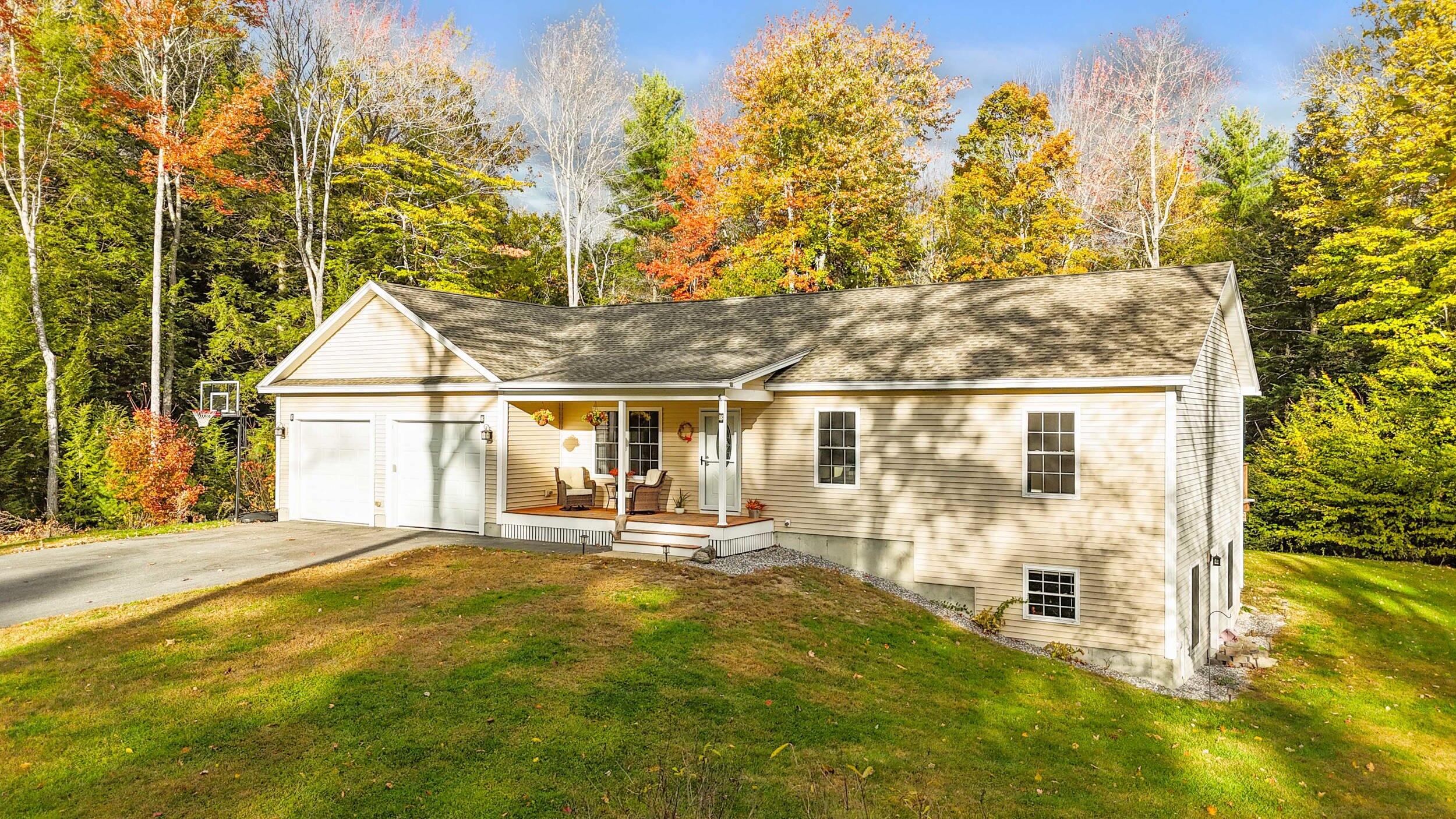 61 Highland Ridge Hollis ME 04042