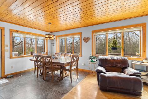39 Simmons Lane Friendship ME 04547