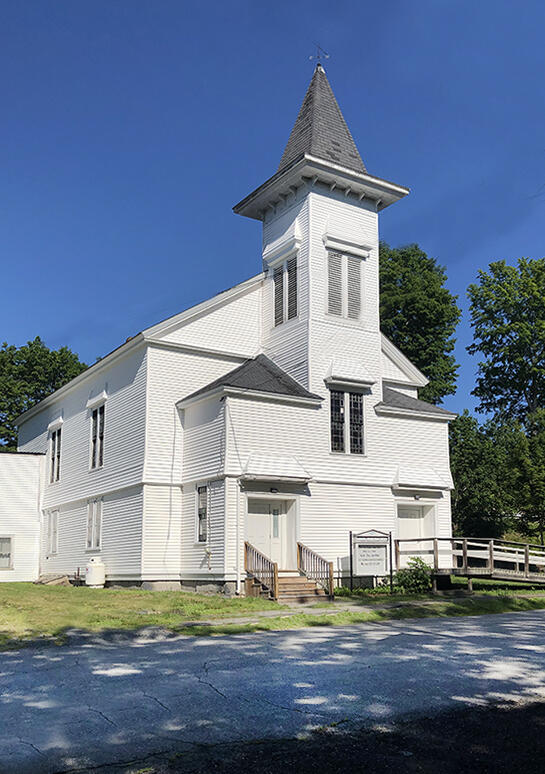 13 Riverview Drive Gardiner Maine Real Estate Listing MLS 1537090