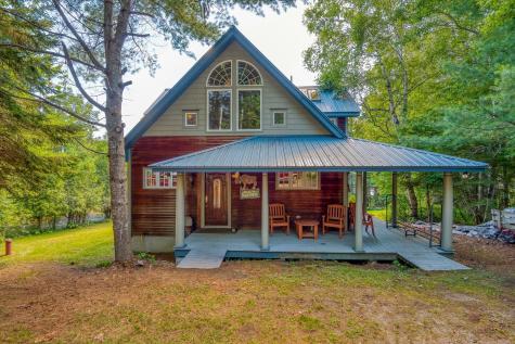 25 Badgers Lane Rangeley ME 04970