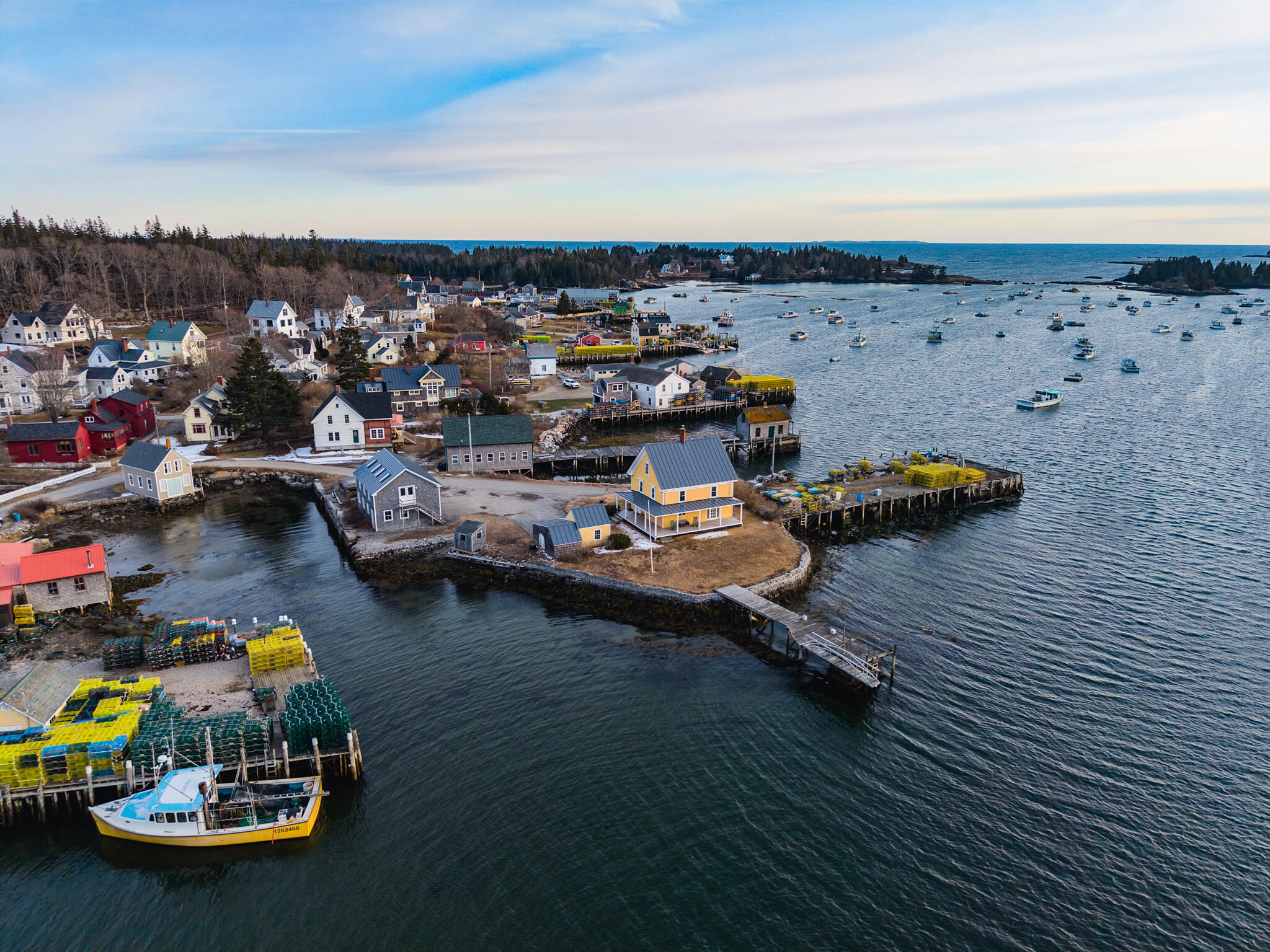 27 Clamshell Alley Vinalhaven ME 04863