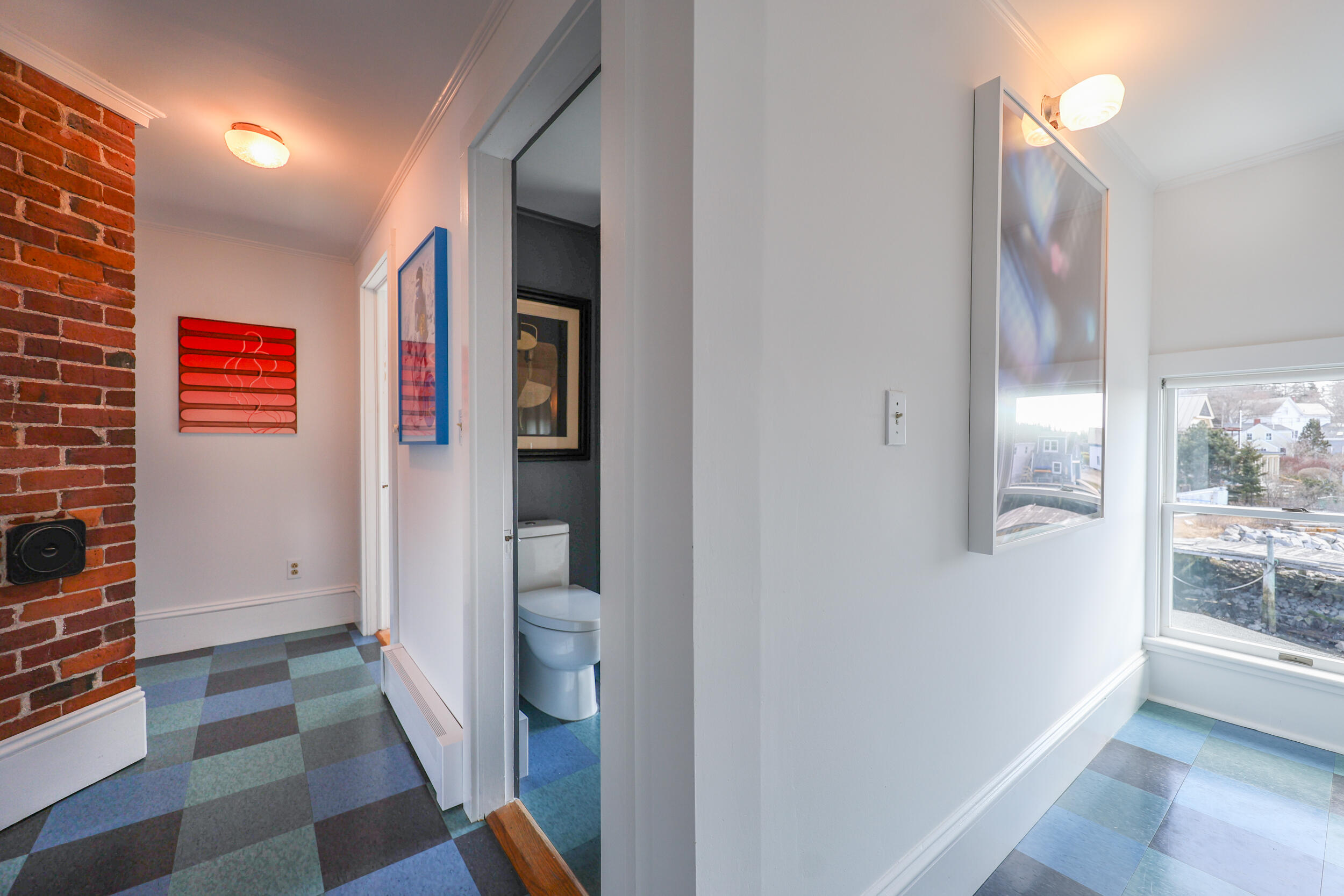 27 Clamshell Alley Vinalhaven ME 04863