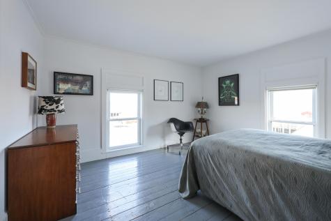 27 Clamshell Alley Vinalhaven ME 04863