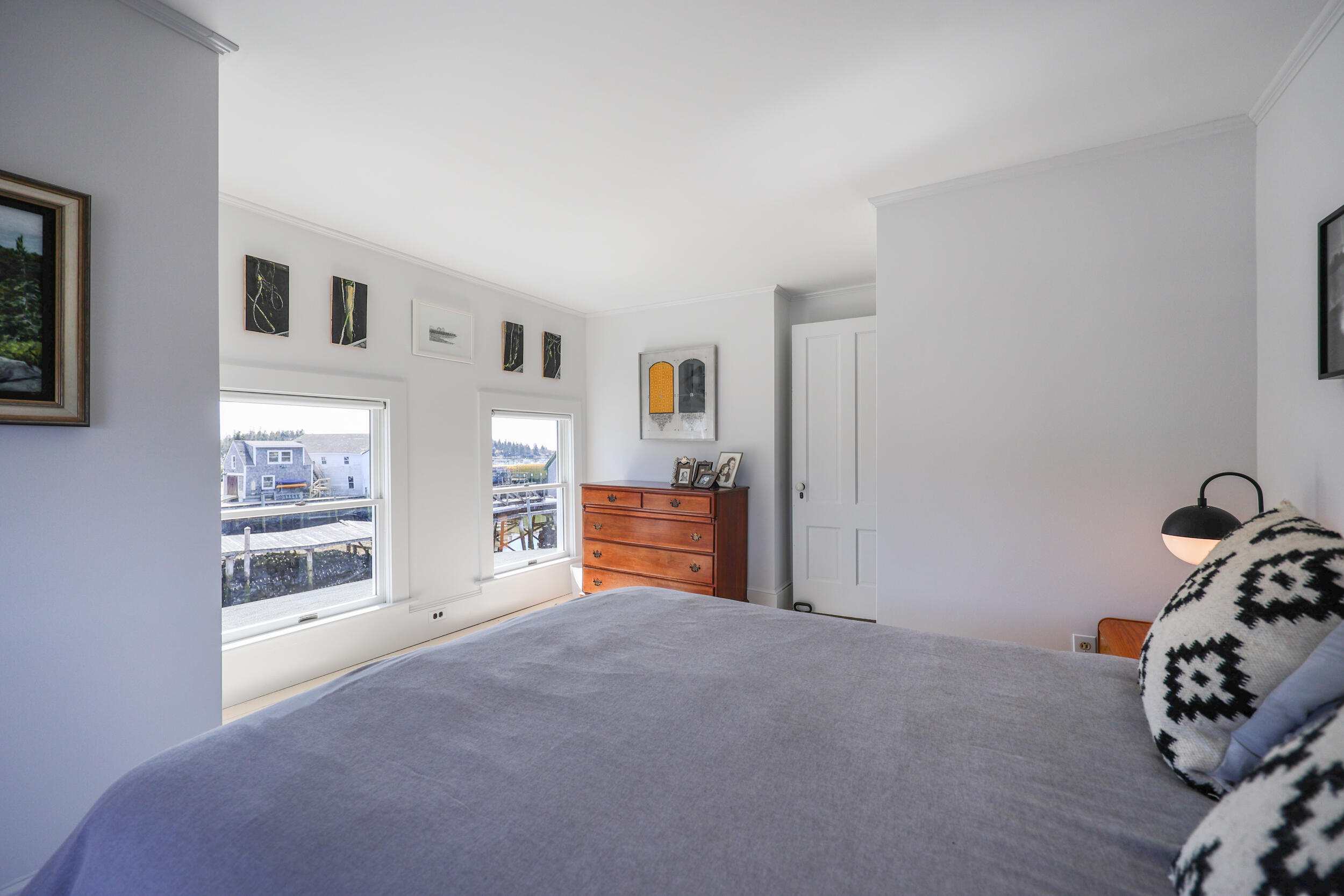 27 Clamshell Alley Vinalhaven ME 04863