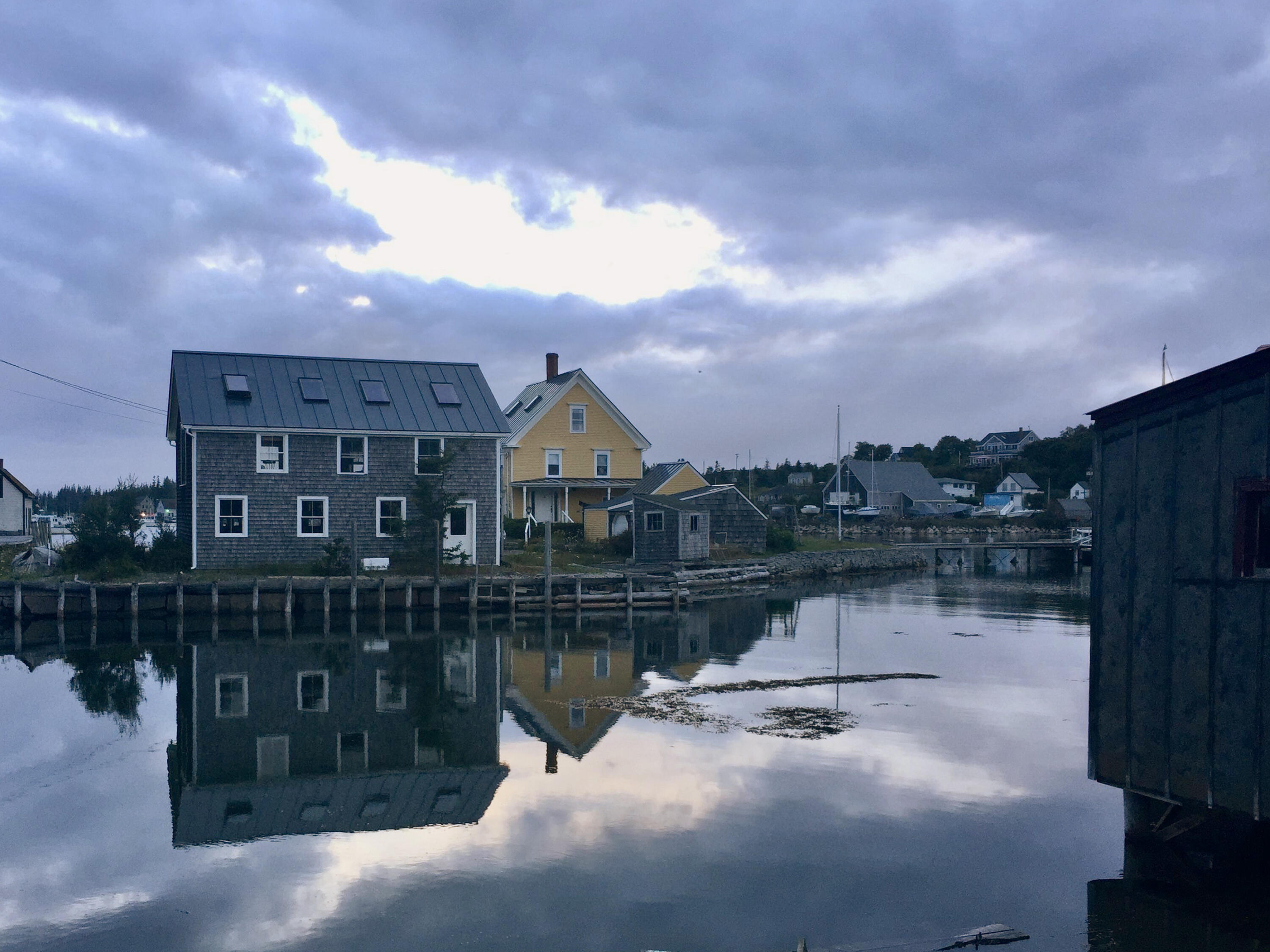 27 Clamshell Alley Vinalhaven ME 04863