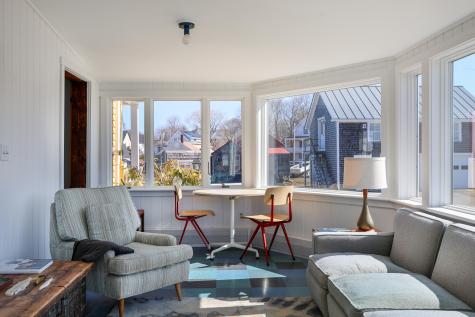27 Clamshell Alley Vinalhaven ME 04863