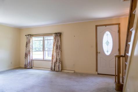 69 Garfield Road Auburn ME 04210