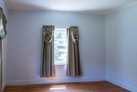 69 Garfield Road Auburn ME 04210