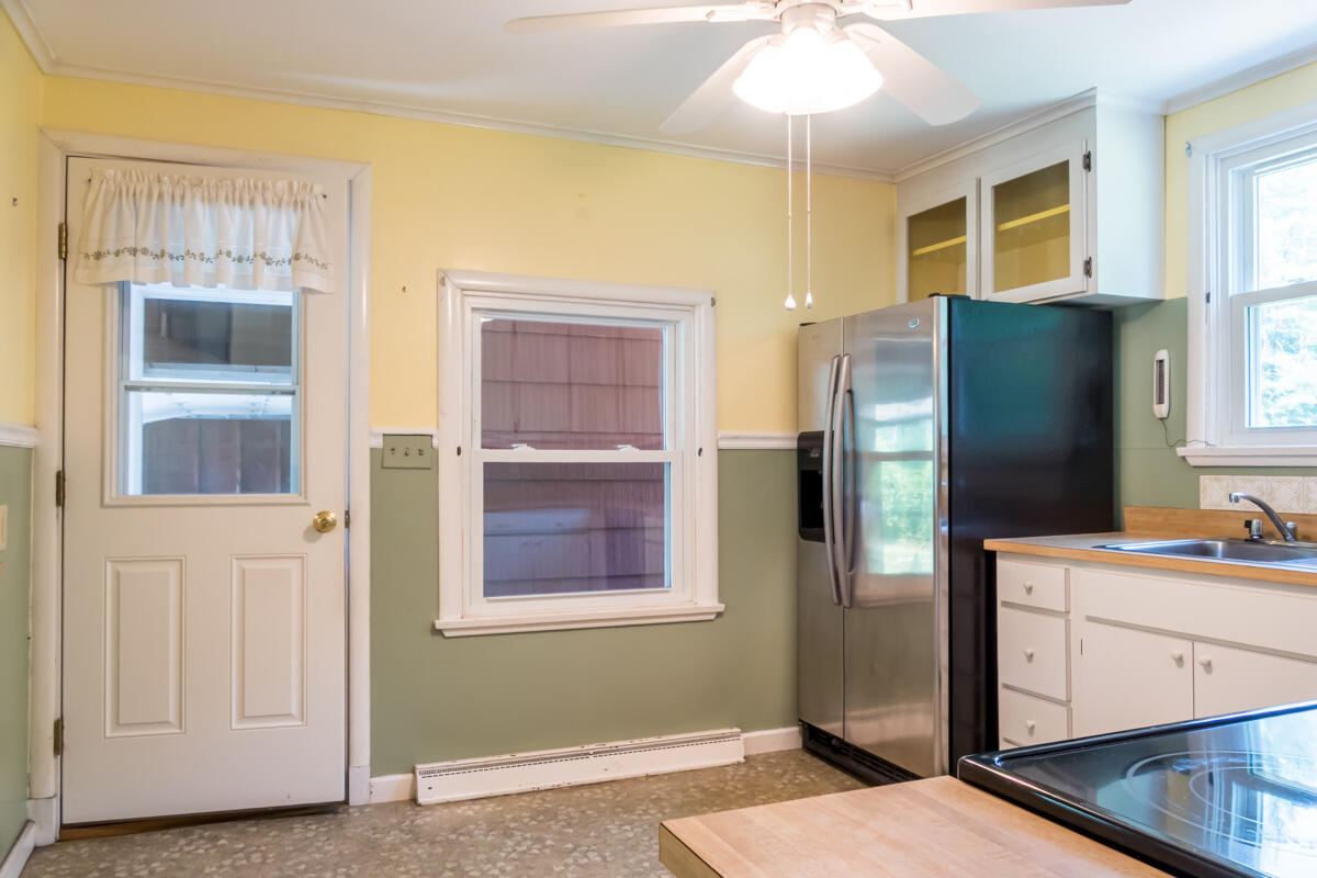 69 Garfield Road Auburn ME 04210