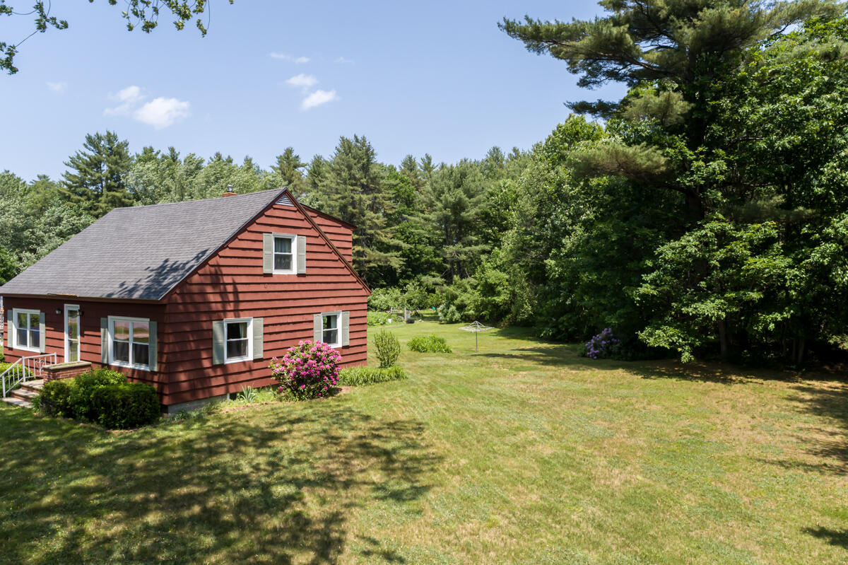 69 Garfield Road Auburn ME 04210
