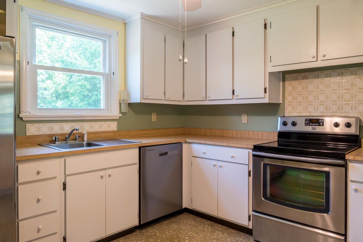 69 Garfield Road Auburn ME 04210