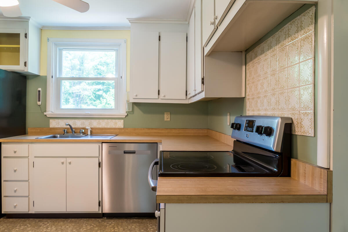 69 Garfield Road Auburn ME 04210