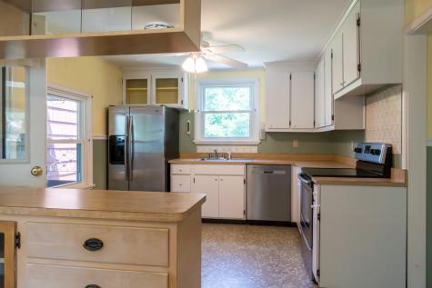 69 Garfield Road Auburn ME 04210