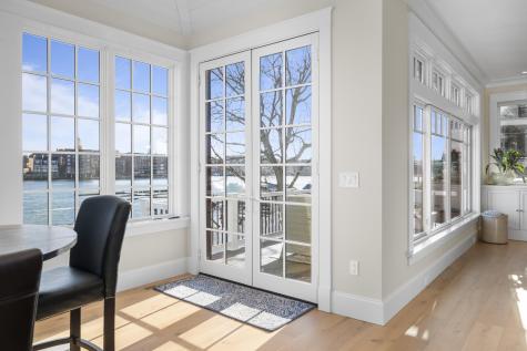 21 Badgers Island W Kittery ME 03904