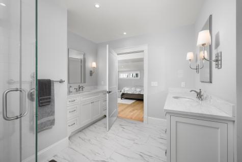 21 Badgers Island W Kittery ME 03904