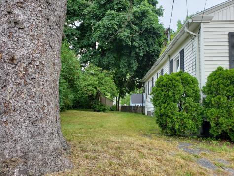 15 Saint Croix Street Lewiston ME 04240