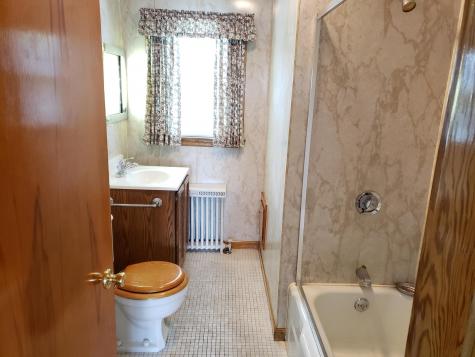 15 Saint Croix Street Lewiston ME 04240
