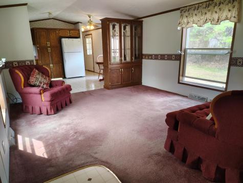 52 Hodsdon Lane Jefferson ME 04348