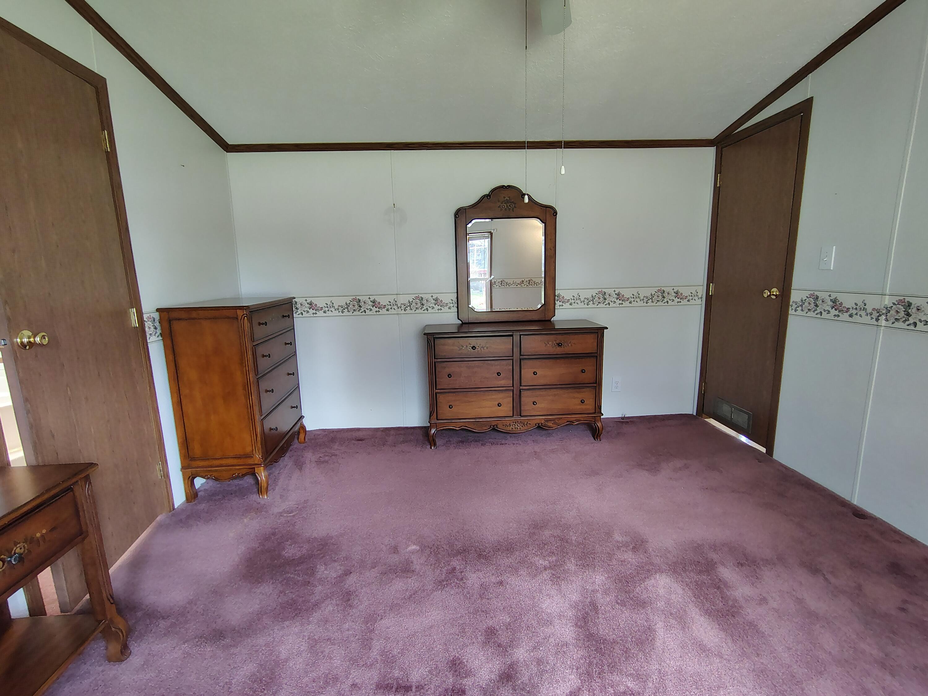 52 Hodsdon Lane Jefferson ME 04348
