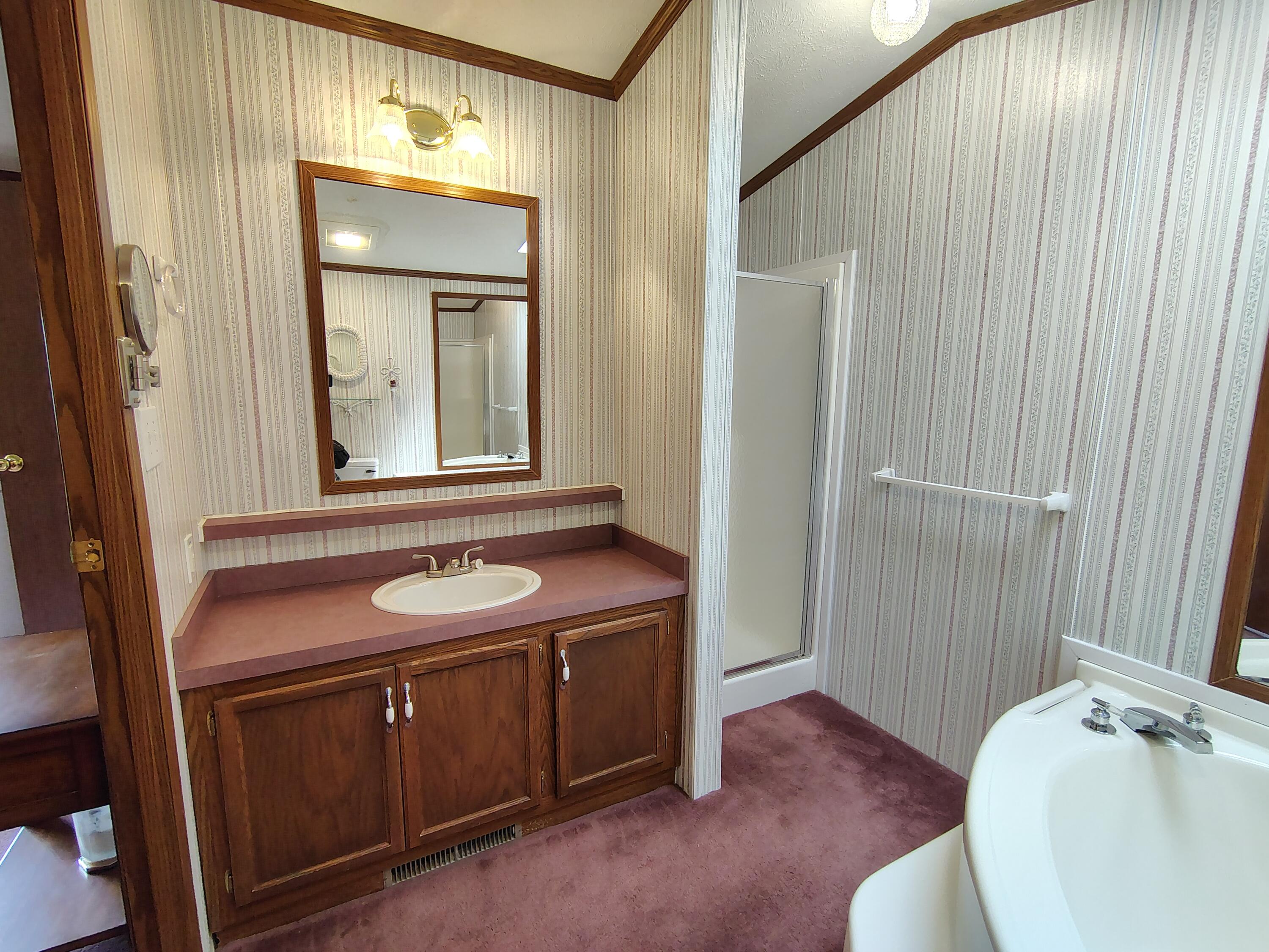 52 Hodsdon Lane Jefferson ME 04348