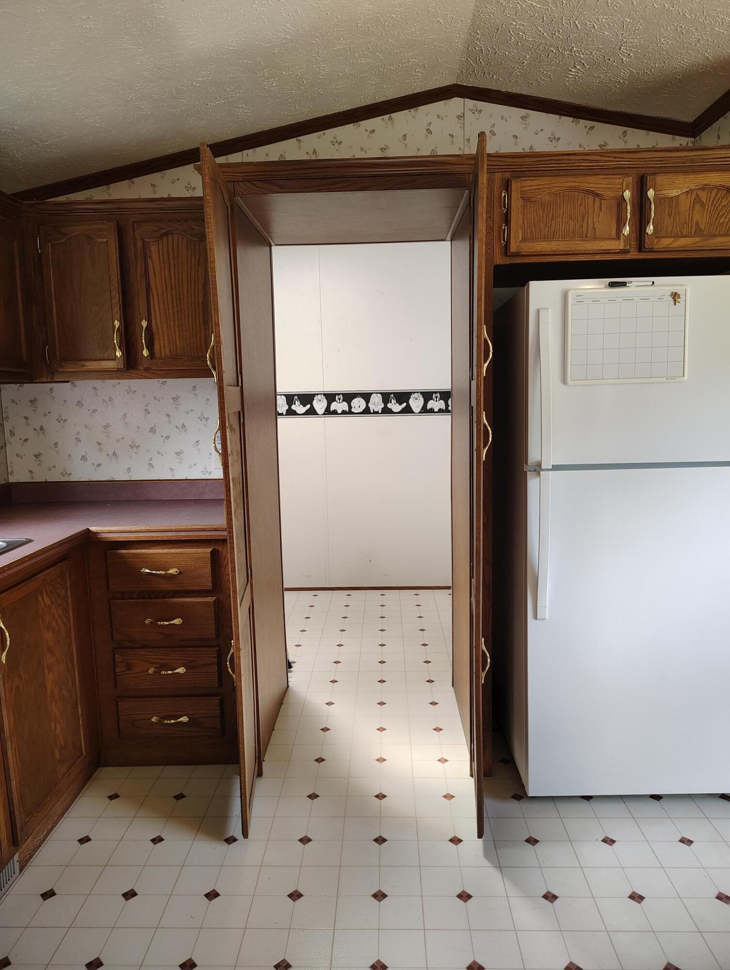 52 Hodsdon Lane Jefferson ME 04348
