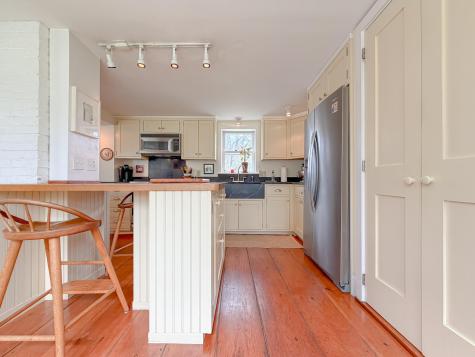 119 Memorial Highway North Yarmouth ME 04097
