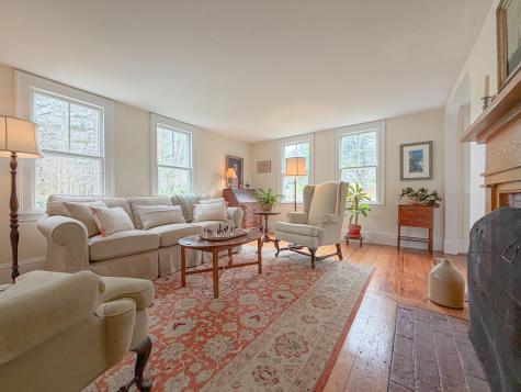 119 Memorial Highway North Yarmouth ME 04097