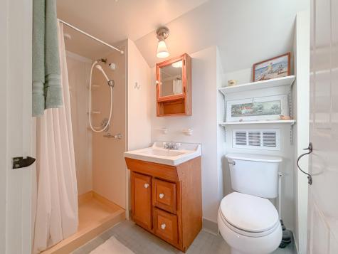 119 Memorial Highway North Yarmouth ME 04097