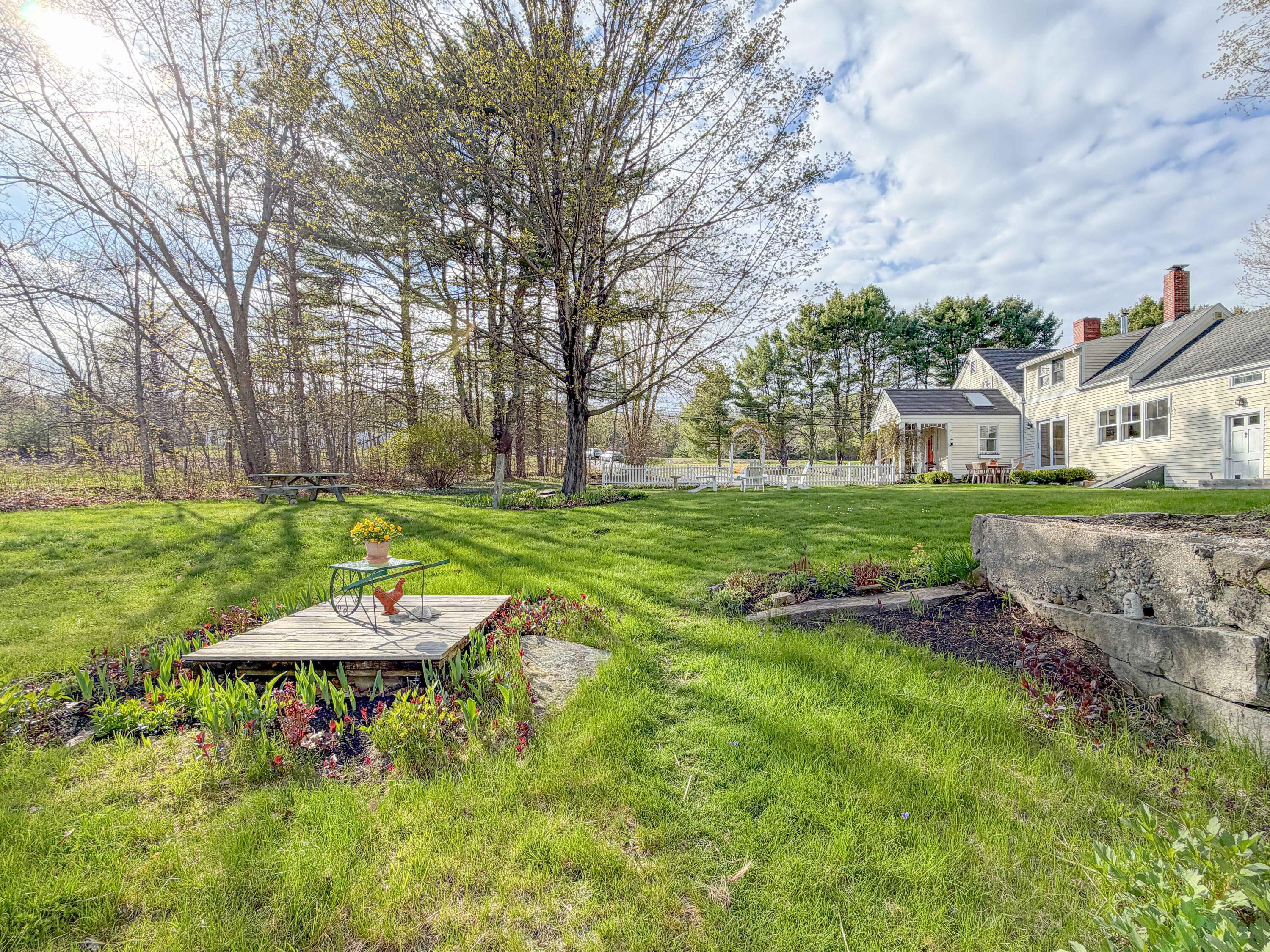 119 Memorial Highway North Yarmouth ME 04097