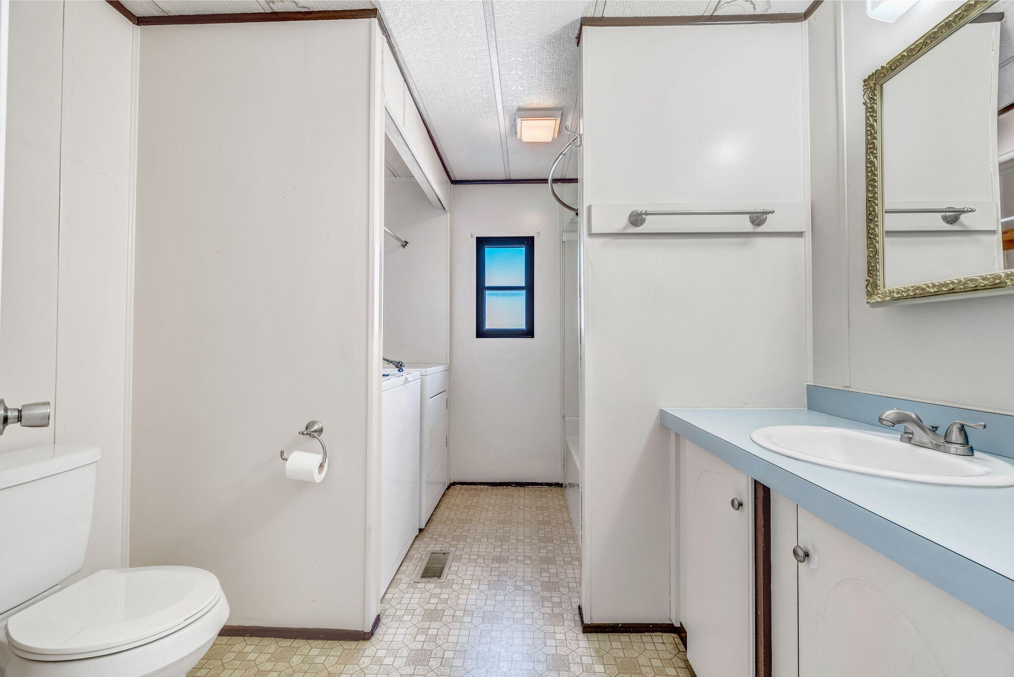 11 Elwell Lane Brunswick ME 04011