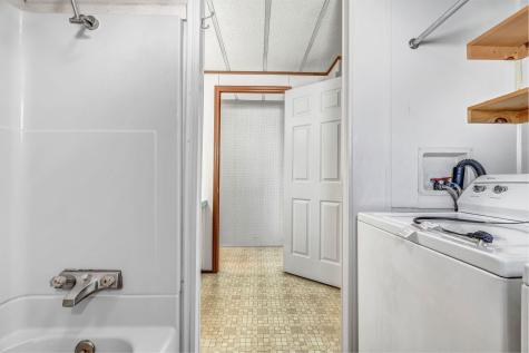 11 Elwell Lane Brunswick ME 04011