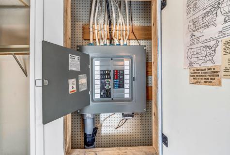 11 Elwell Lane Brunswick ME 04011