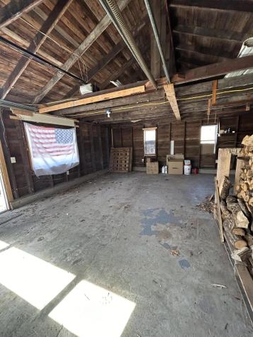 12 Albion Road Benton ME 04901