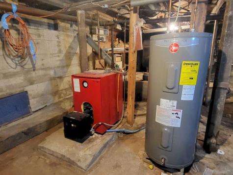 121 Spruce Lane Farmington ME 04938