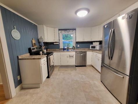 121 Spruce Lane Farmington ME 04938