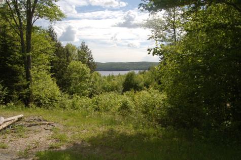 803 Main Road Burlington ME 04417