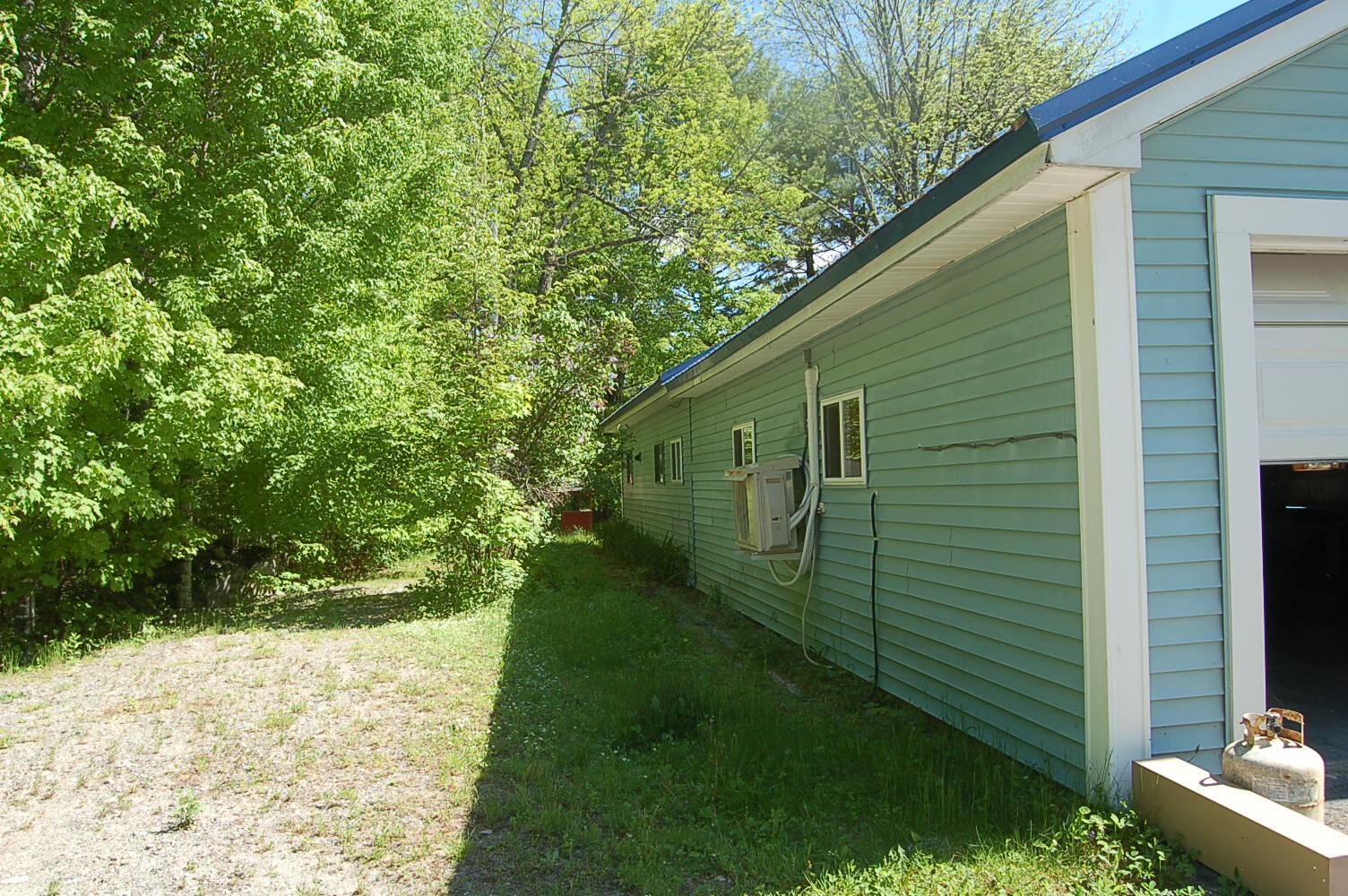 803 Main Road Burlington ME 04417