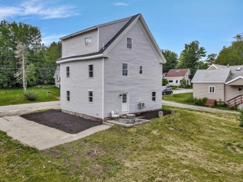 203 Front Street Richmond ME 04357