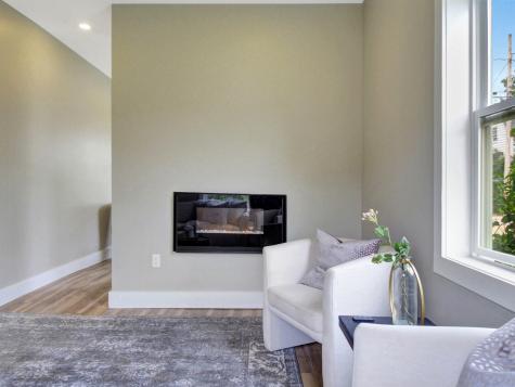 203 Front Street Richmond ME 04357