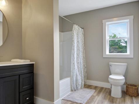203 Front Street Richmond ME 04357