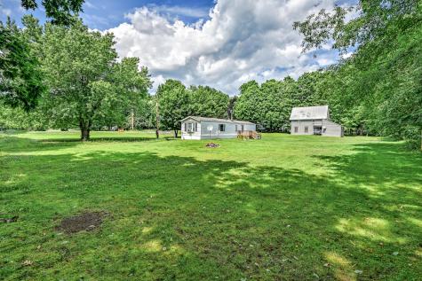 175-179 Maple Avenue Farmington ME 04938