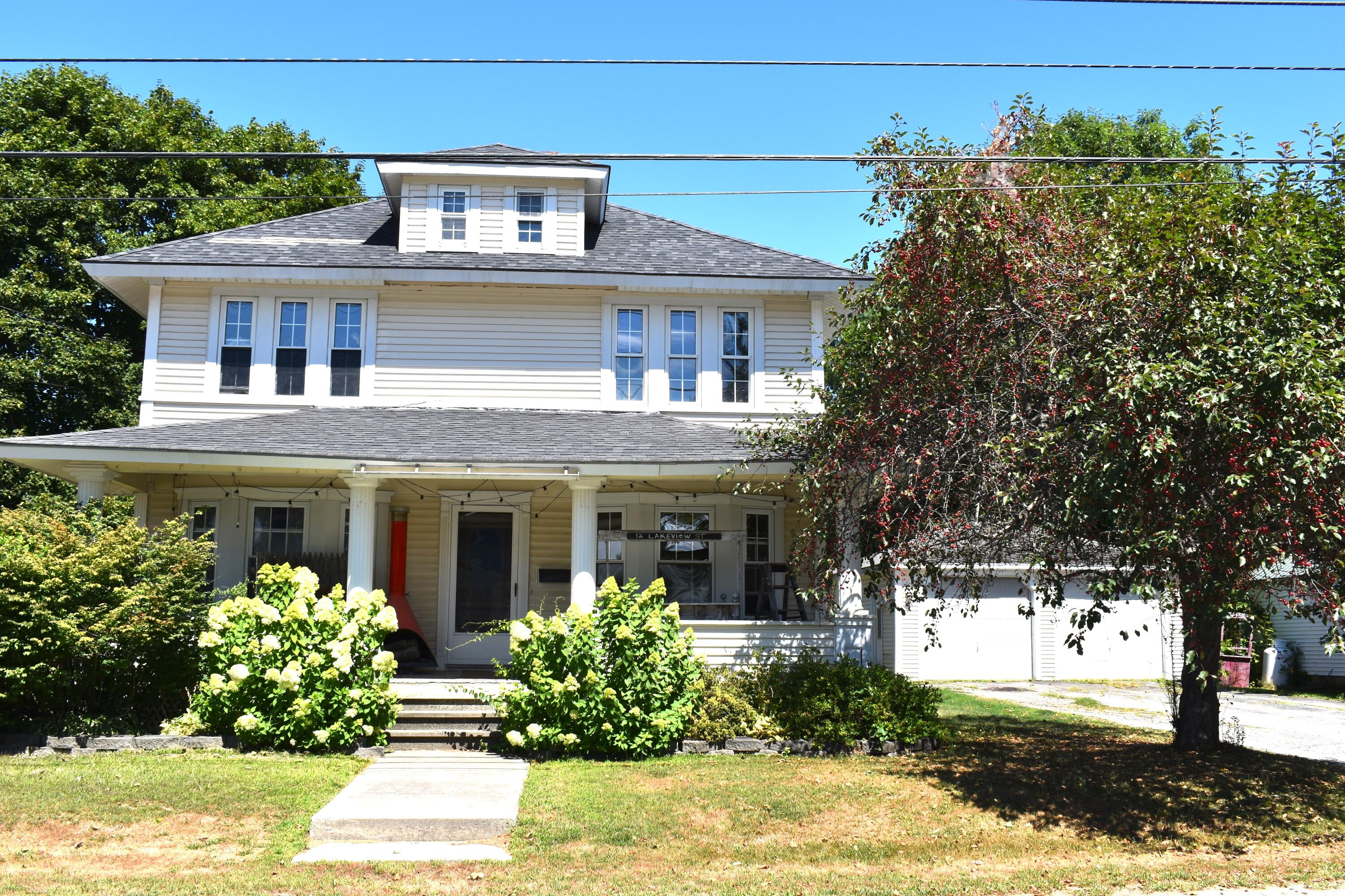 12 Lakeview Street Lincoln ME 04457