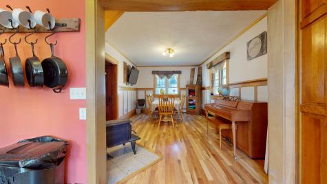 12 Lakeview Street Lincoln ME 04457