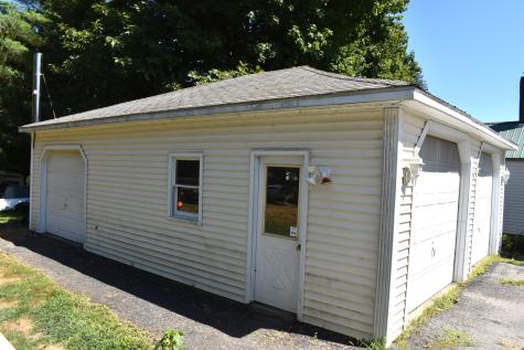 12 Lakeview Street Lincoln ME 04457