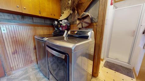 12 Lakeview Street Lincoln ME 04457