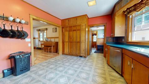 12 Lakeview Street Lincoln ME 04457